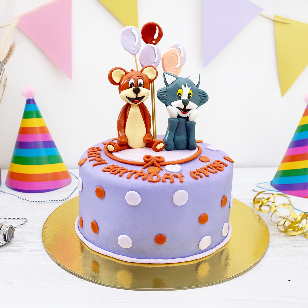 Cozy Companions Cake