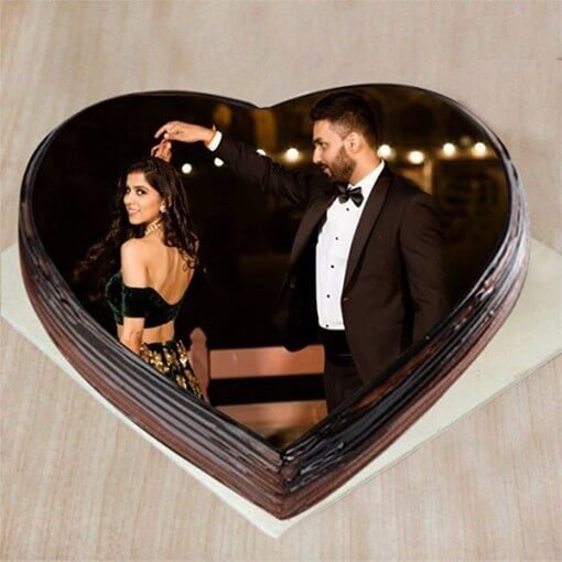 Lovely Couple Photo Cake