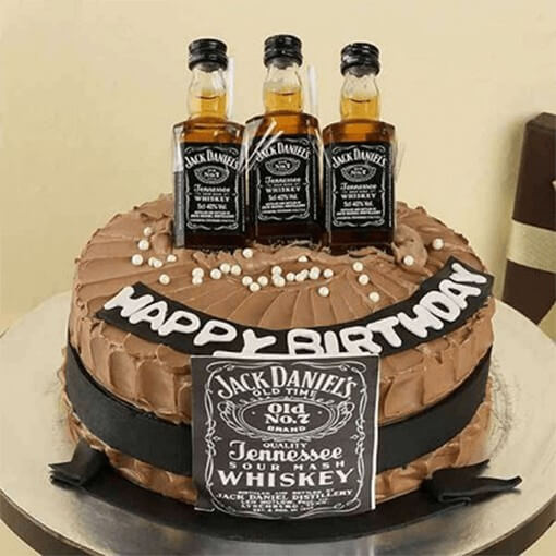 jack-daniel-cake-plaza